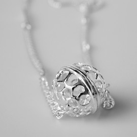 Pendant "Openwork bubble"