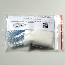 Reusable silver cleaning product at home