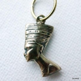 Brass pendant "Nefertiti" ŽP308