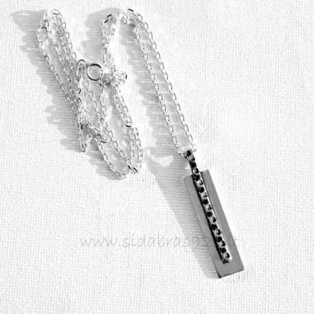 Pendant with chain P303