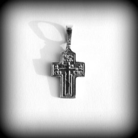 Pendant Russian Orthodox cross P648