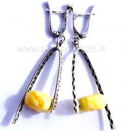 Earrings with Amber A568