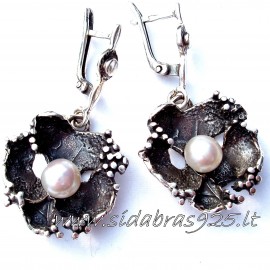 Earrings with Pearls A117