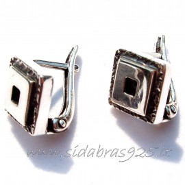 Earrings with English clasp A205