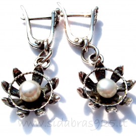 Earrings with Pearls A258