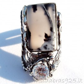 Ring with Agate and ZirconiumŽ422