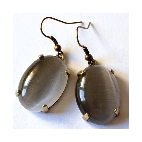 Brass earrings with gray Cat's Eye Stone ŽA361