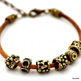 Brass bracelet "Ratukai"