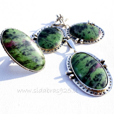 Sold Out Unique jewelry "Rubinu"