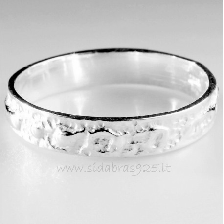 Wedding ring "Meilės džiaugsmai" Ž703