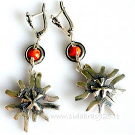 Earringswith natural coral A569