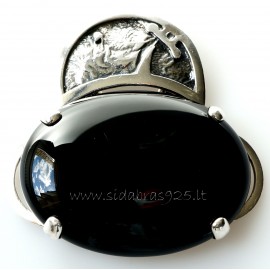 Pendant with Onyx P354