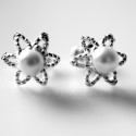 Earrings with Pearls "Gėlytė"