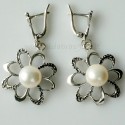 Earrings with Pearls A399