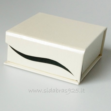 Gift Box " Montre with magnetic cover"