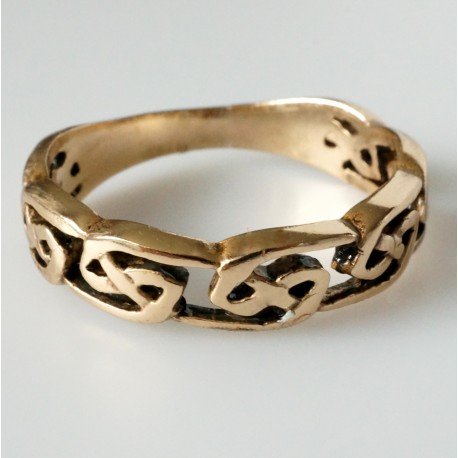 Bronze ring BŽ704