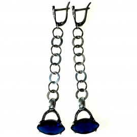 Earrings with blue Zirconia 