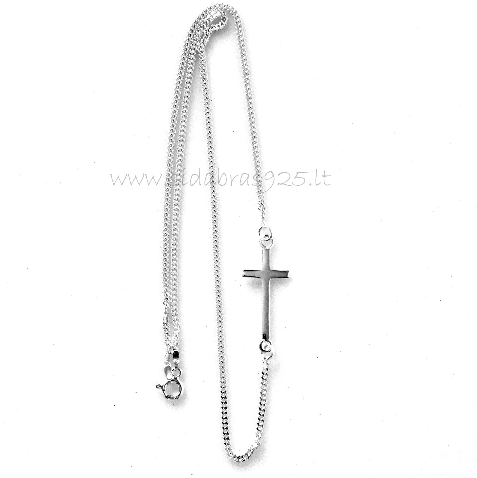 Chain with a flat cross 