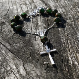 Rosary on the hand with beads RRŽ